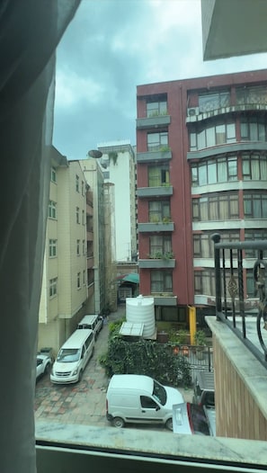 Comfort Room, Balcony, City View | Terrace/patio