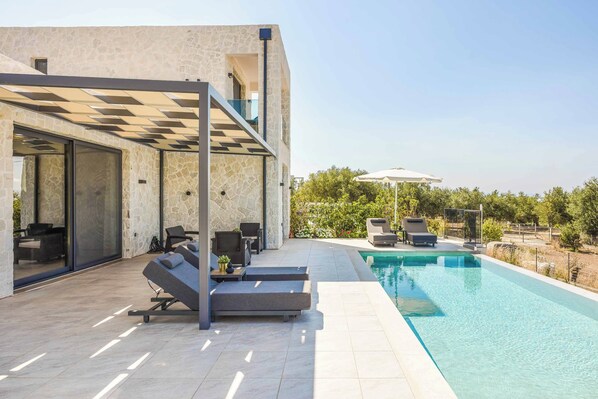 Villa (2 Bedrooms) | Exterior