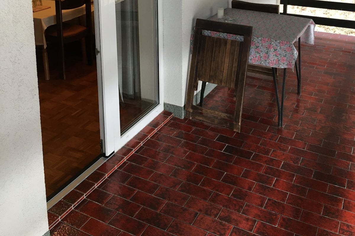 Habitación doble clásica, balcón, vista al jardín | Insonorización y wifi gratis