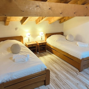 3 bedrooms, Internet, bed sheets