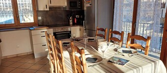 Chalet with panoramic view · Modern comfort · Quick access to 3 Vallées