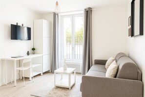 Studio | Living area - Studio cosy proche des Buttes-Chaumont (Paris)