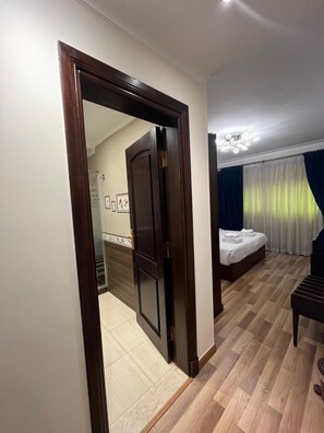 Apartamento de lujo, vistas a la ciudad | Tabla de planchar con plancha y wifi gratis
