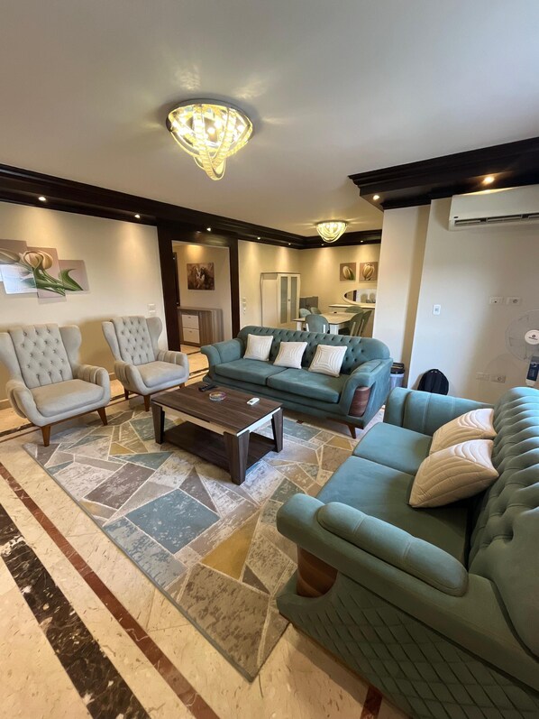 Luxe appartement, uitzicht op stad | Woonruimte