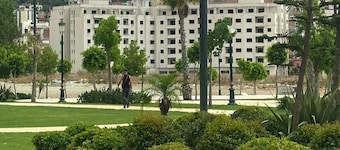 Peaceful 2-bedroom apartment with terrace in Tangier , mountains panoramic view