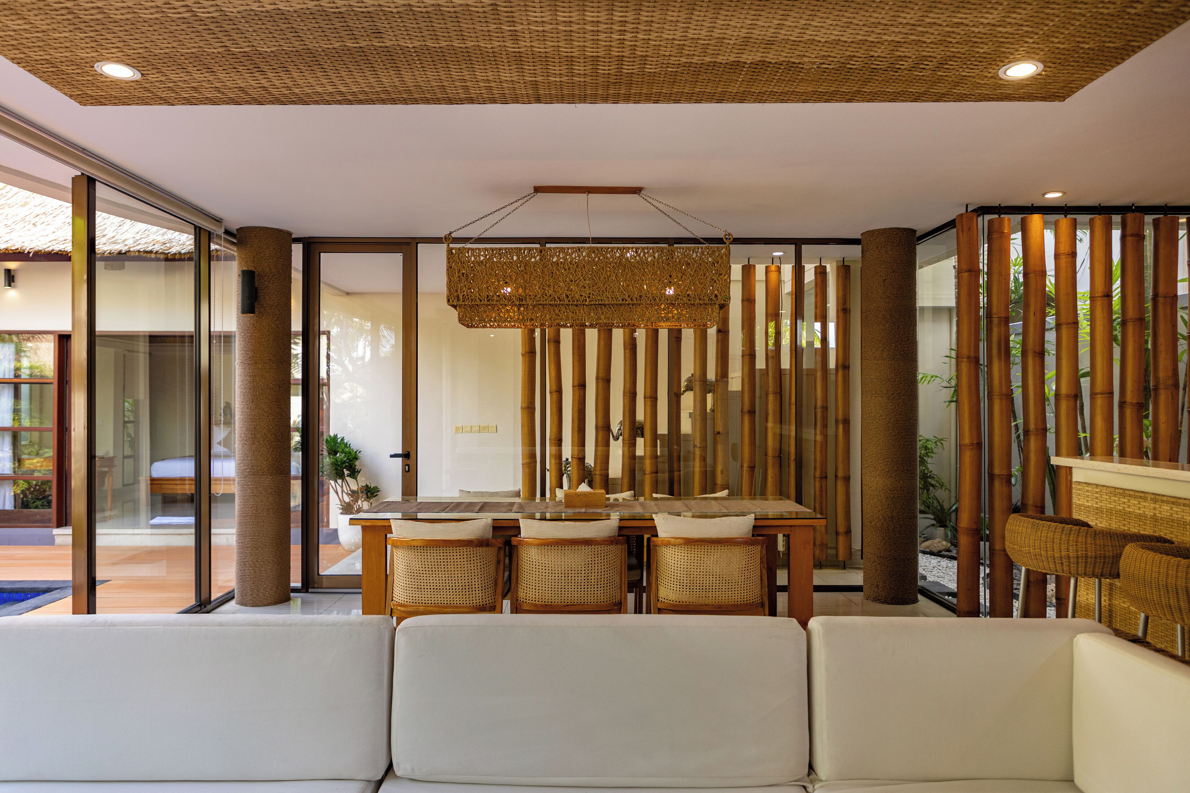 Radiant Deluxe Villa, Balcony, Garden View | Living area