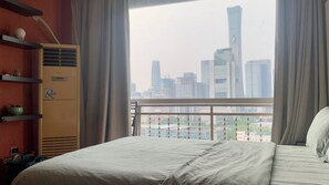 Studio Suite tiện nghi đơn giản, quang cảnh thành phố | Quang cảnh thành phố
