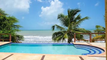7 outdoor pools