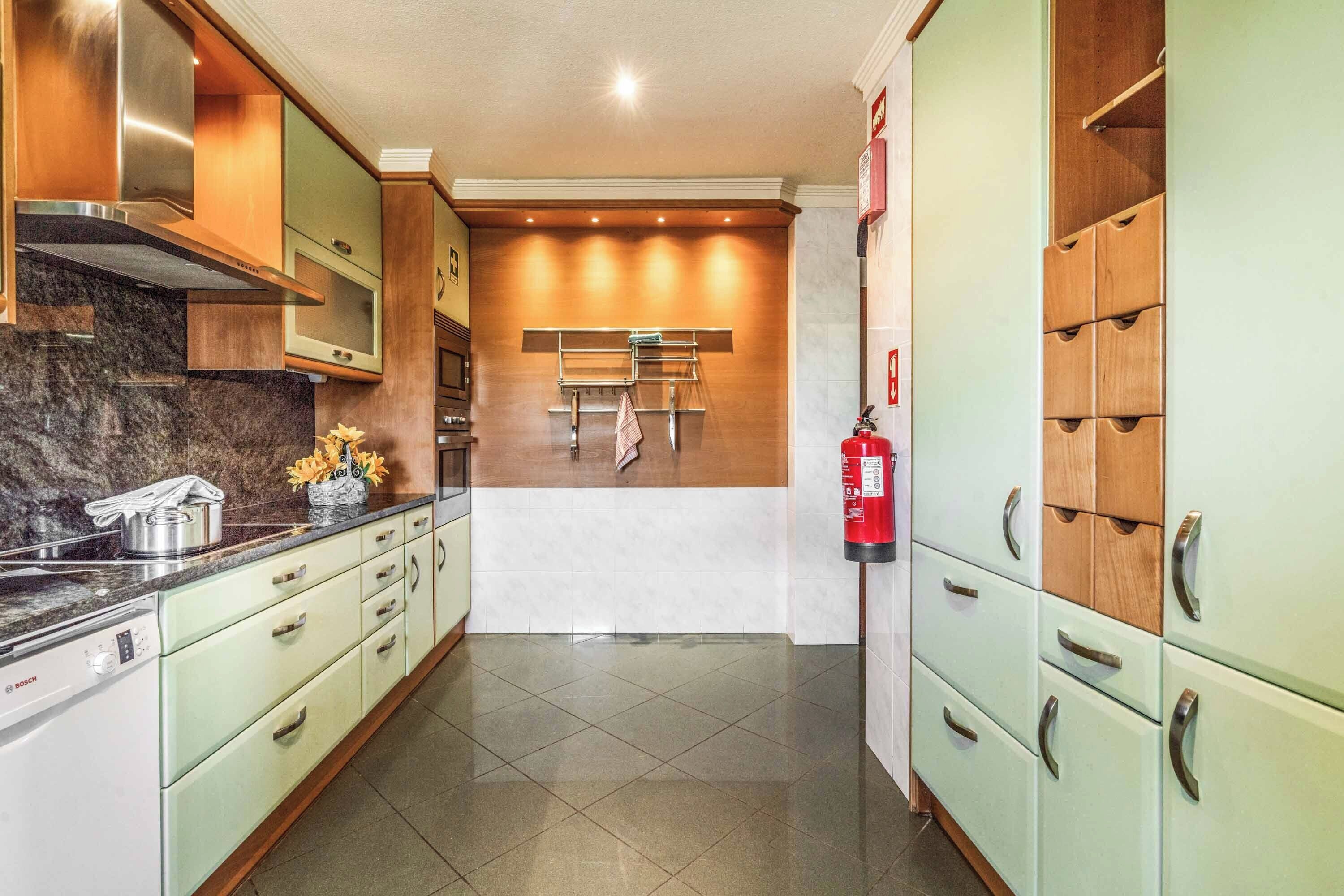 Villa (4 Bedrooms) | Interior