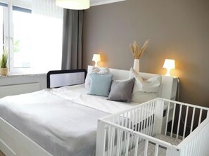 1 bedroom, WiFi, bed sheets