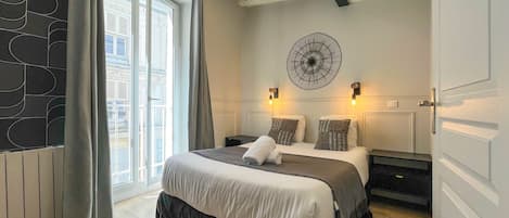 2 habitaciones, tabla de planchar con plancha y wifi gratis
