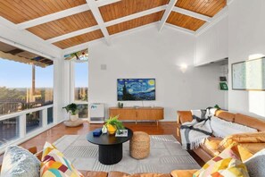 Televisie en een kantoor