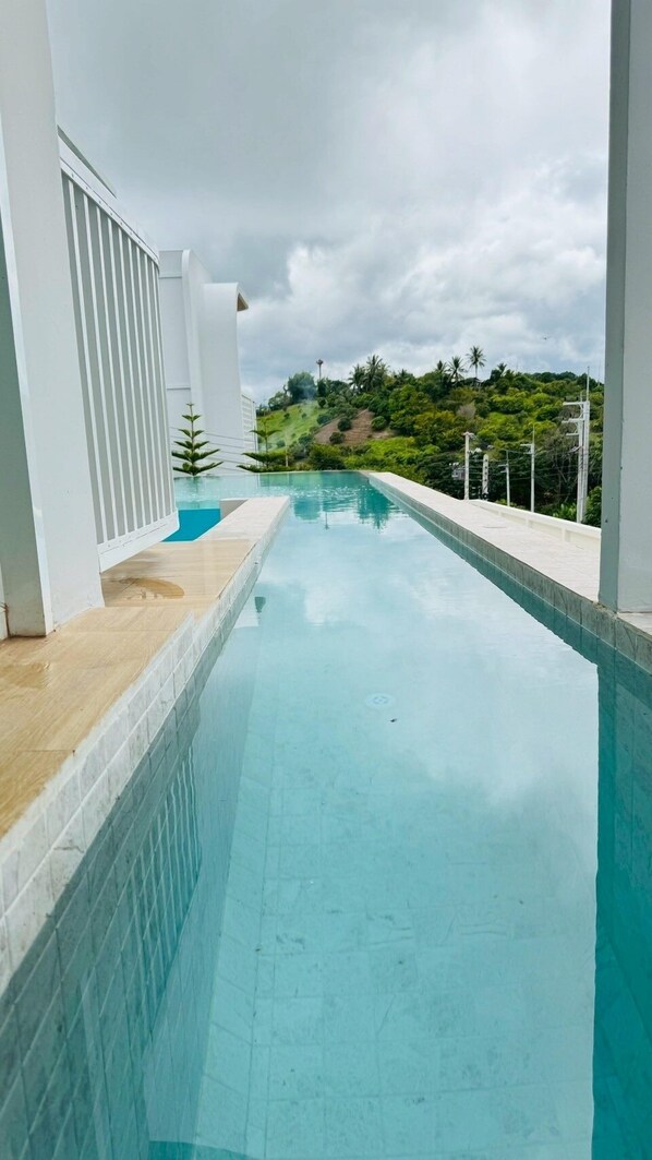 Udendørs pool