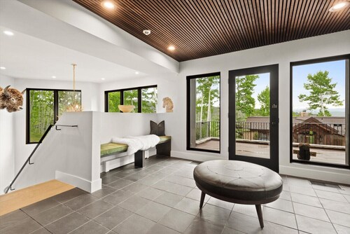 ONYX lodge | Slope-Side Alpine Escape