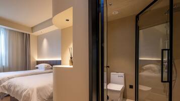 Basic Double Room, Multiple Beds, Air conditioning, Mountain View | Premium bedding, down comforters, individually decorated