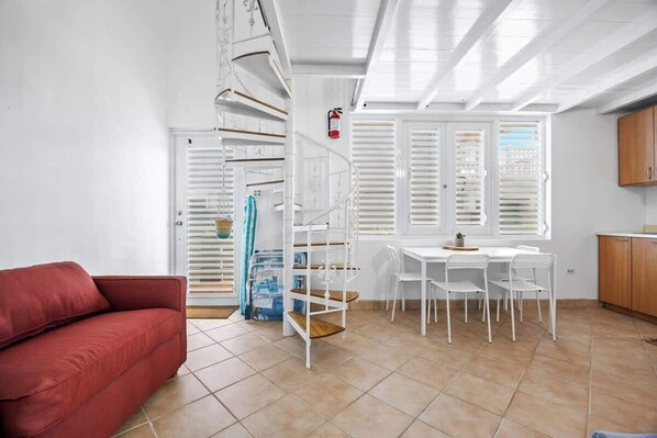 Smart TV, offices - Waterfront | With a Pond | No-cost Parking (Aguada)