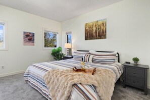 2 bedrooms, Internet, bed sheets