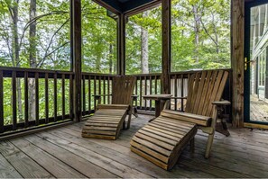 Terrace/patio - Bear Luxury with Wintergreen Advantage (Wintergreen)