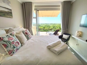 2 bedrooms, iron/ironing board, WiFi, bed sheets - Goose Nest | 2BD APT, Sea & Lagoon Views (Plettenberg Bay)