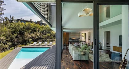 Villa Emeraude | Luxe 4BD, Simola Golf Estate