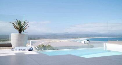 Lookout View | Luxury Villa Steps to Beach