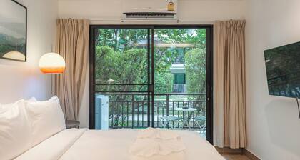 Peaceful Stay Pool Sauna Walk town C221