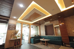 Interior - HOTEL SRG INN (Bharatpur)