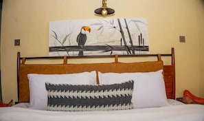 Junior-sviitti, parveke, näköala puutarhaan | Ilmainen Wi-Fi, vuodevaatteet