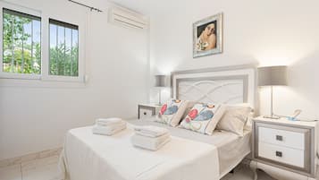 3 sovrum, strykjÀrn/strykbrÀda, wi-fi och sÀngklÀder