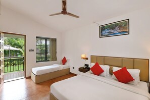 Deluxe Room, Balcony, Pool View