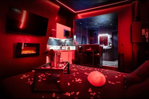 L'Interdit love room sensuelle et intimiste