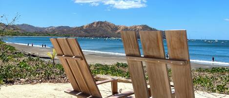 Una playa cerca