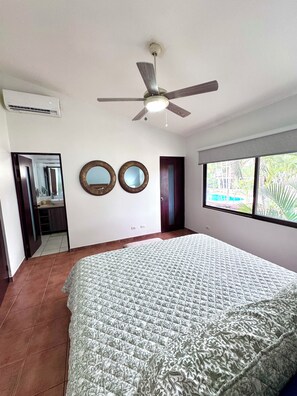 3 bedrooms, desk, iron/ironing board, free WiFi