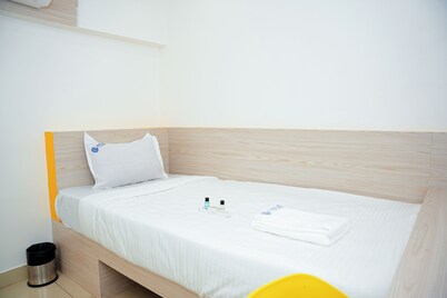 GLOBAL INN AND SUITES飯店  