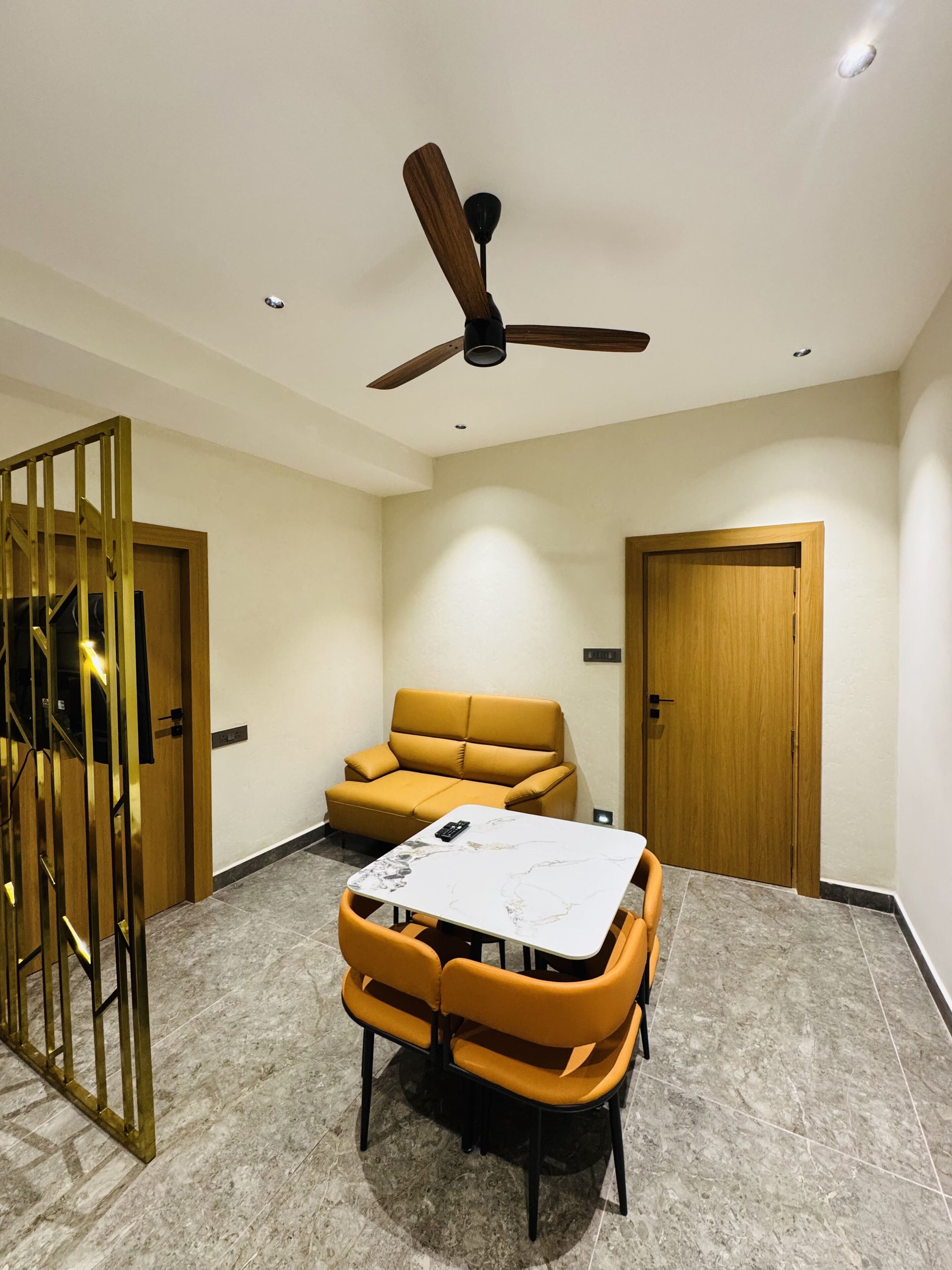 Deluxe Apartment, 1 Bedroom | In-room dining
