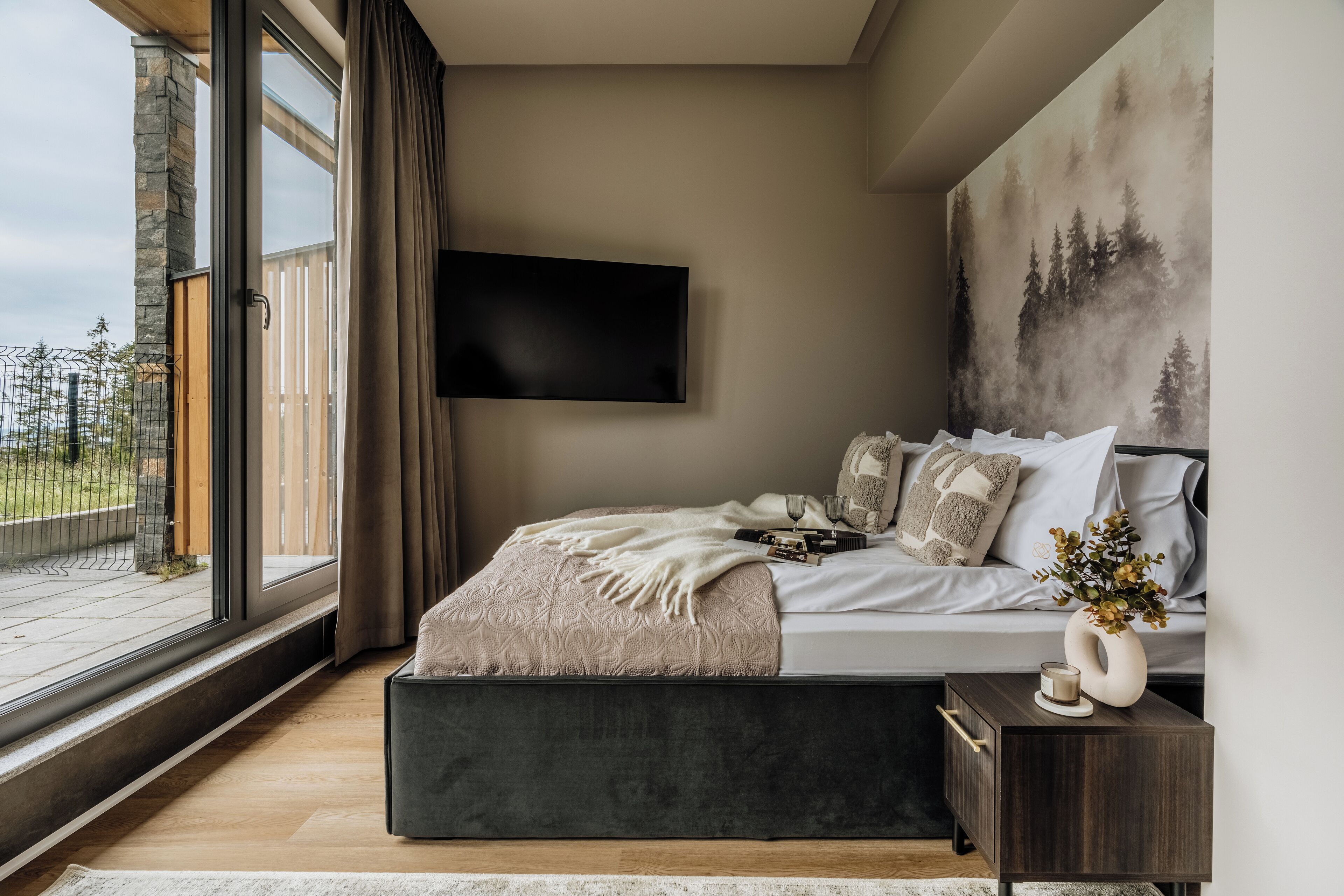 Suite – comfort | Individuelt dekorert, individuelt innredet og skrivebord