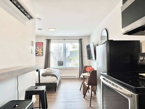 Desk, iron/ironing board, travel cot, WiFi