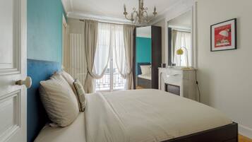 1 chambre, fer et planche Ă repasser, draps fournis