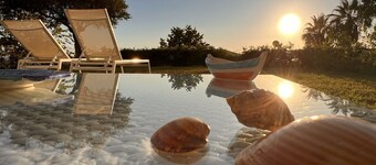 Villa with garden just minutes from the sea