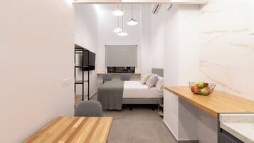Junior Studio | Laptop workspace, soundproofing, iron/ironing board, free WiFi