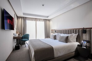 Classic Room, Balcony