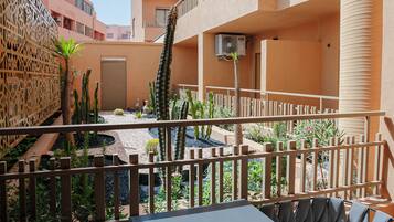 Comfort Room, Balcony | Terrace/patio