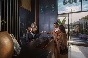 Reception - NearYo Hotels (Marrakech)