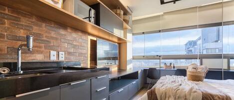 1 habitación, escritorio, wifi y ropa de cama