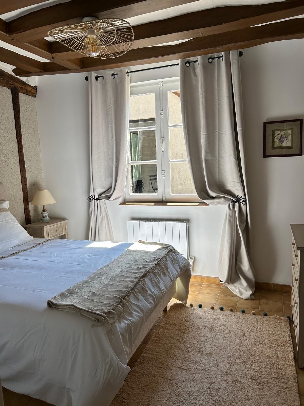 3 bedrooms, WiFi, bed sheets