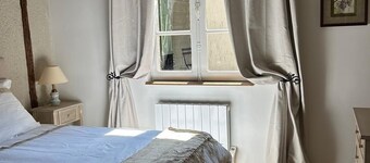 Solognese house for 7 people in the heart of the village of Cerdon (45)