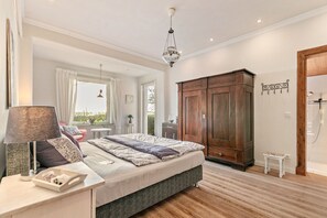 1 bedroom, WiFi - Apartment 'Denkerhof  Auszeit' with Shared Garden and Wi-Fi (Reußenköge)