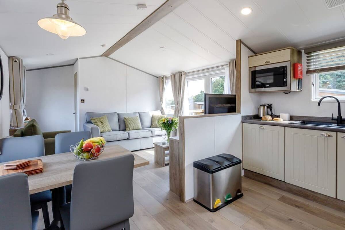 6 Berth Lux Lodge 3 Bed Hot Tub | 床单