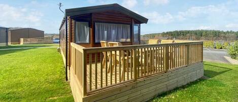 4 Berth Luxury Accessible Lodge No Pets | Terrace/patio