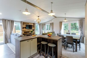 In-room dining - Clumber Park Lodges (Worksop)